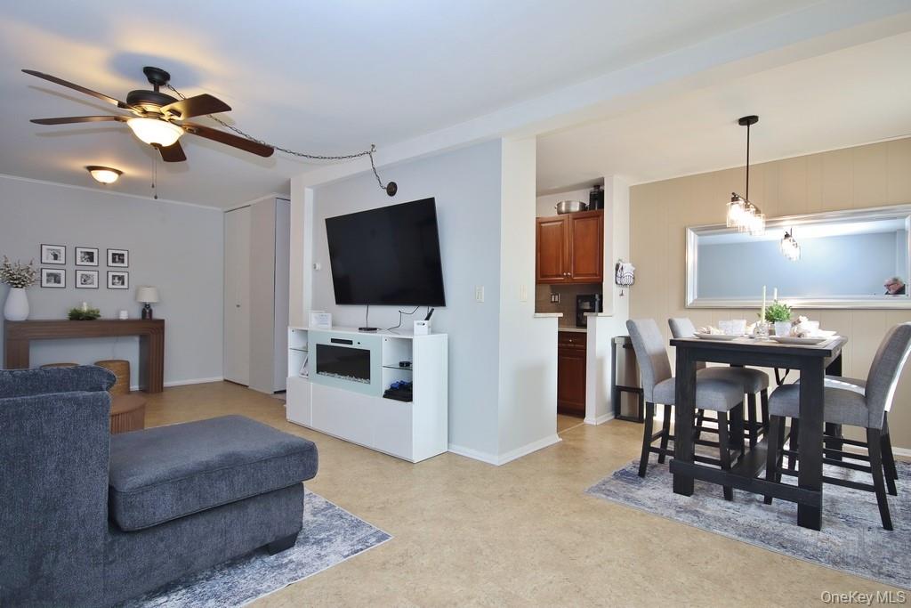 25 Stewart Place 412