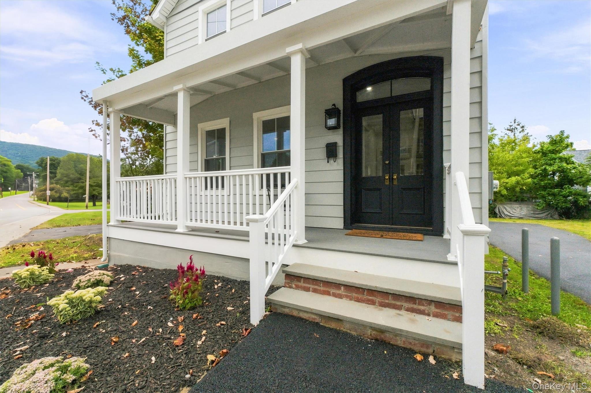 119 Verplanck Avenue