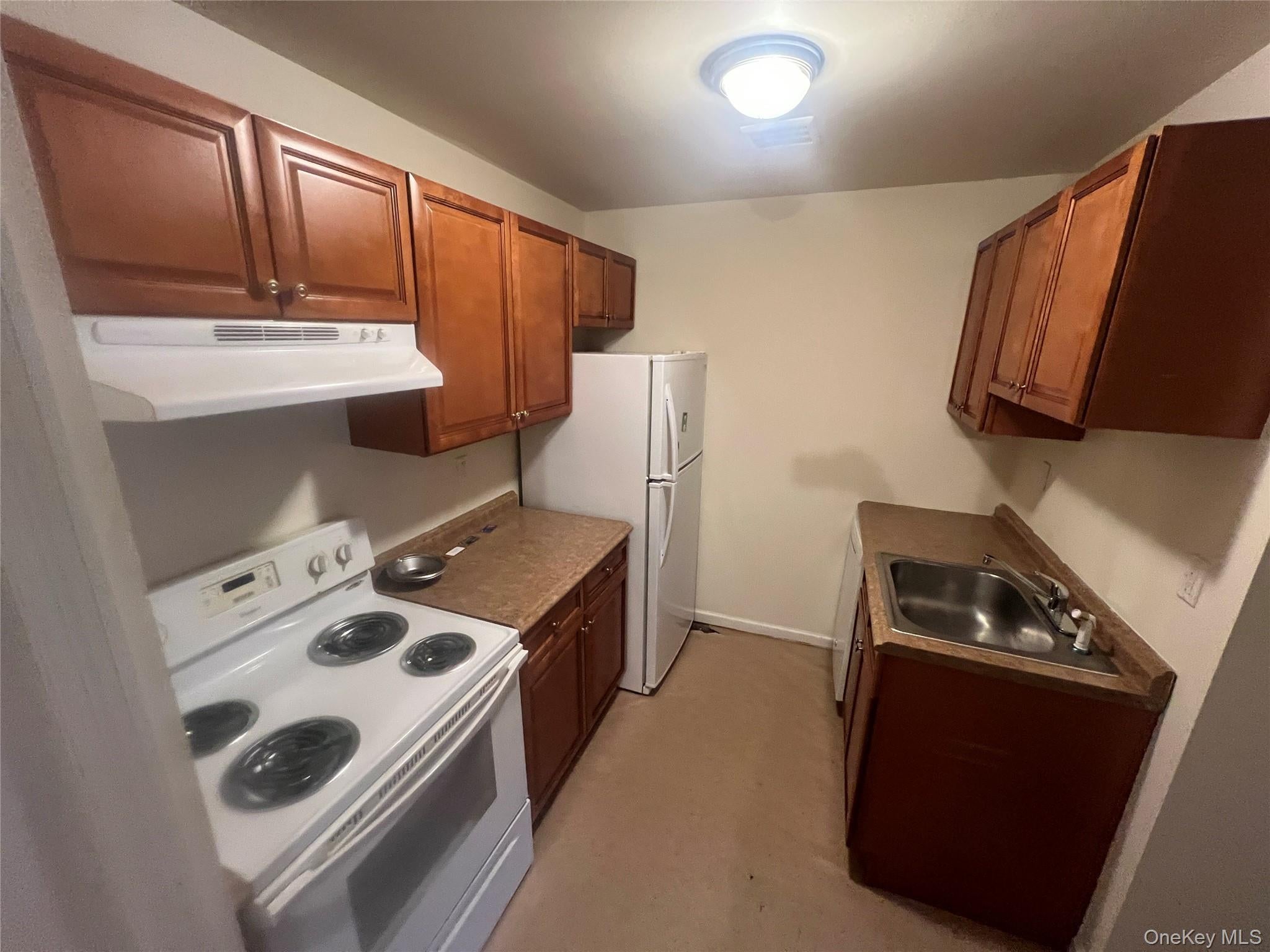 408 Carpenter Avenue 24