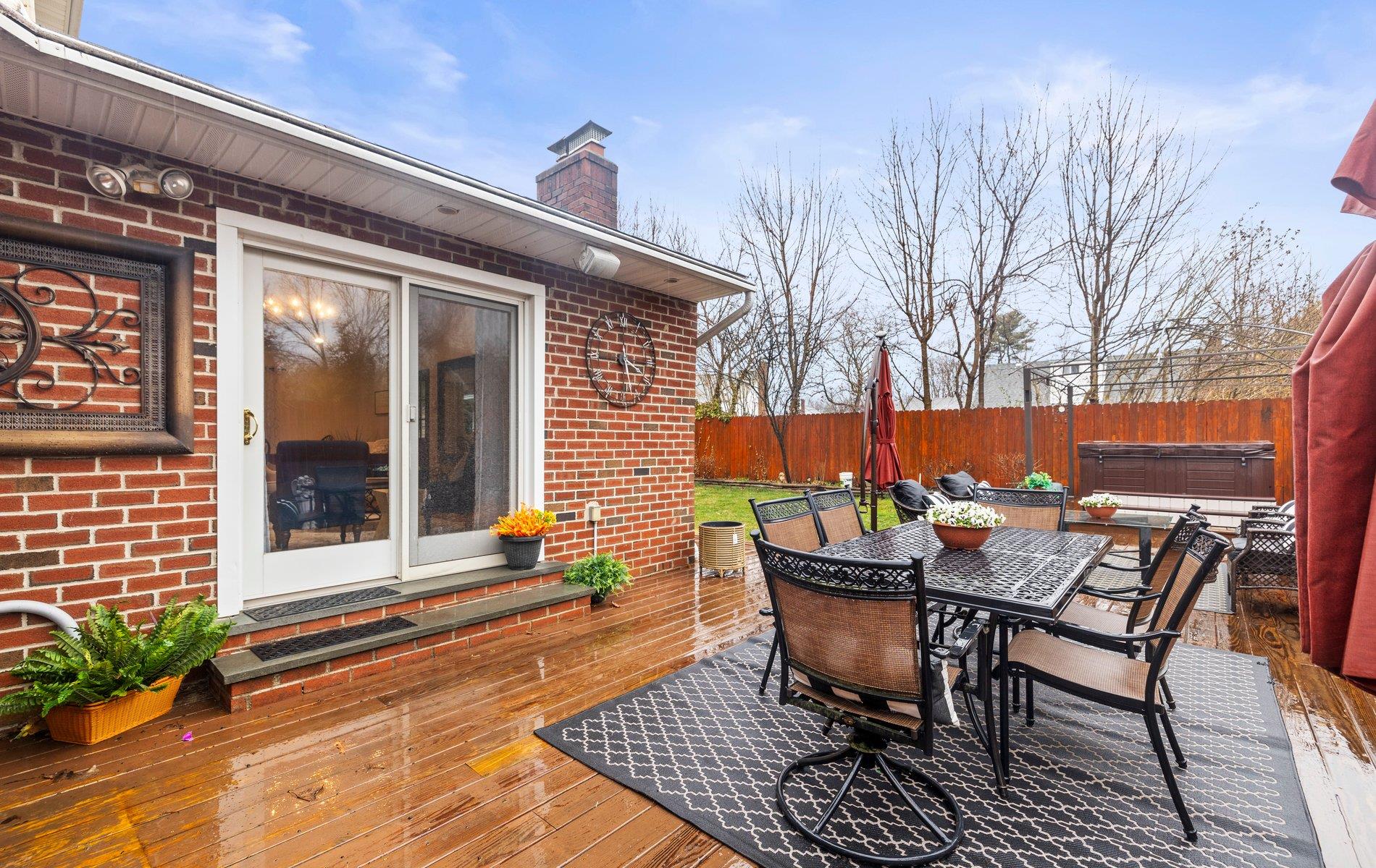 31 Elkhart Drive, East Northport, New York image 38