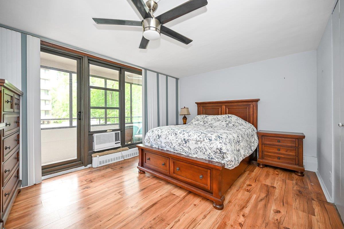 166-10 Powells Cove Blvd #3D, Beechhurst, New York image 6