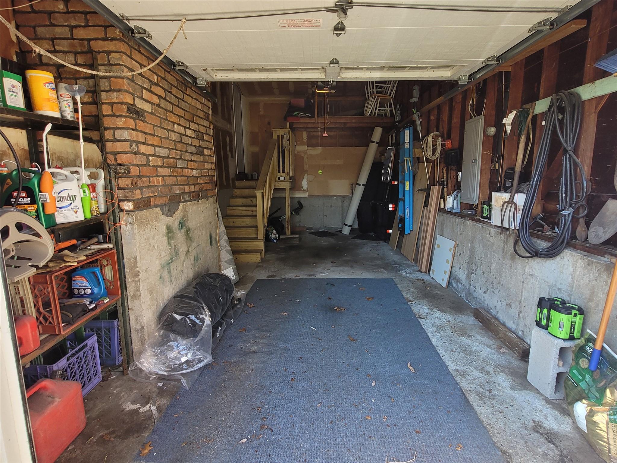 61 Madison Street, Blue Point, New York image 16
