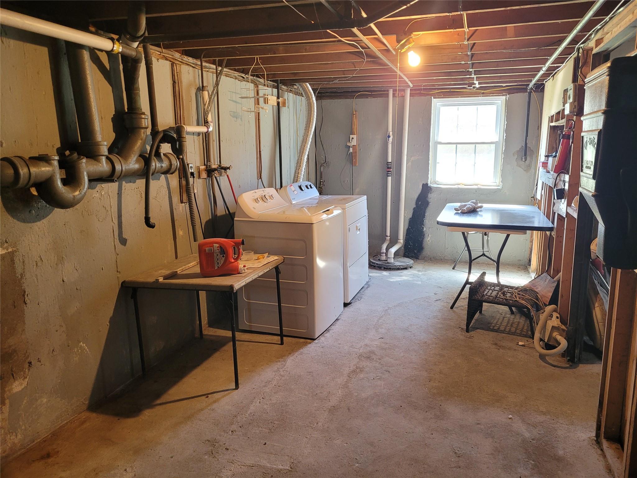 61 Madison Street, Blue Point, New York image 19