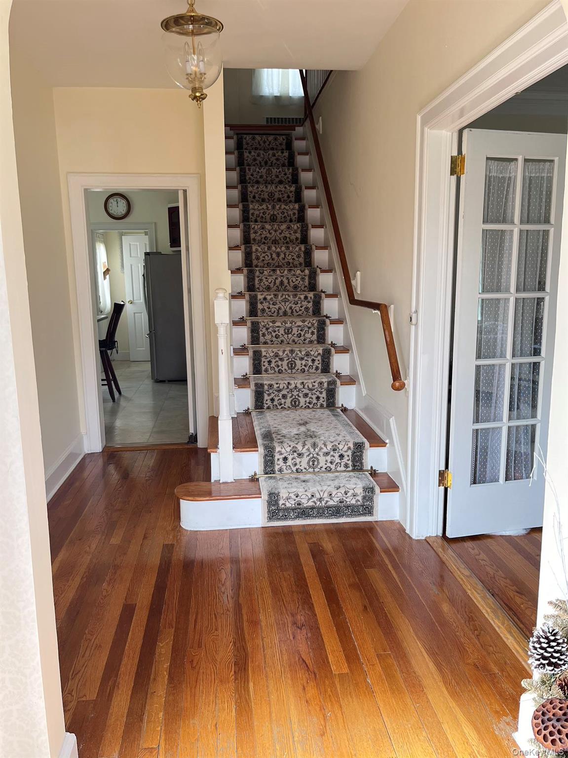 11 Pleassant Ave