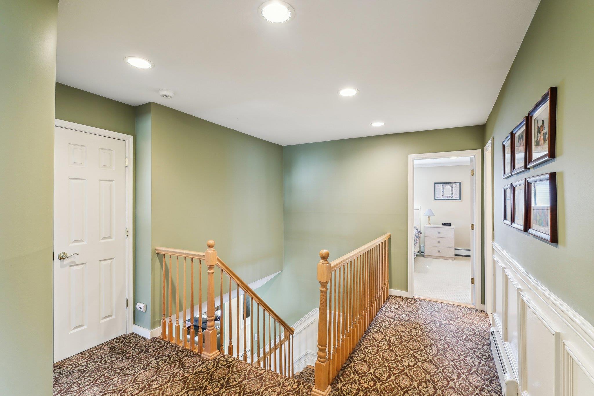 5 Pound Ridge Road, Plainview, New York image 15