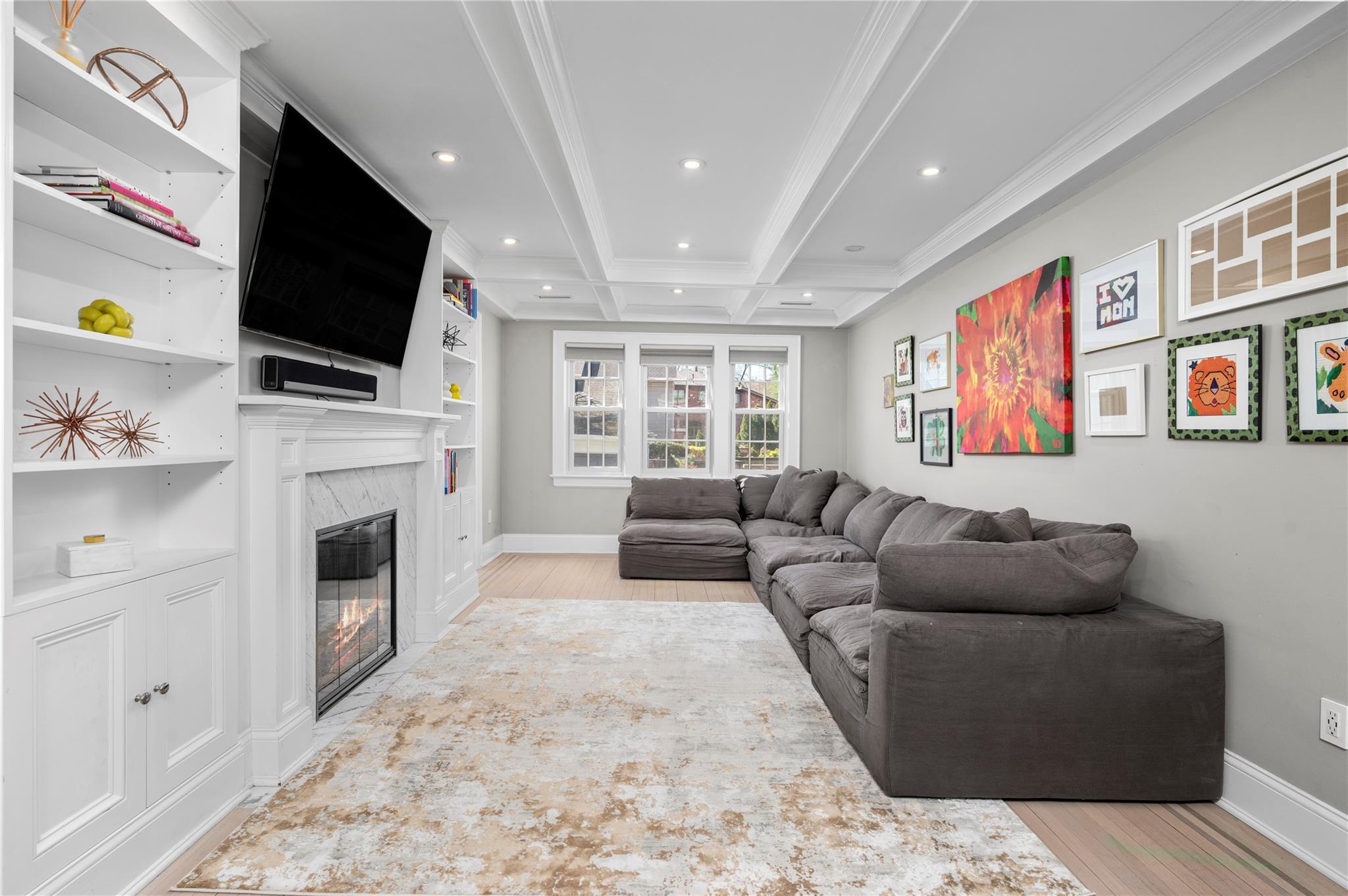 1075 Grant Avenue, Pelham, New York image 5