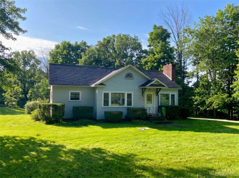 Homes For Sale - 472 Glen Wild Road<br/> Sullivan County, Glen Wild, NY 12738
