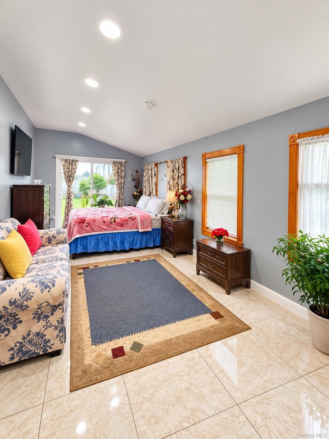 36 BLUEGRASS Lane