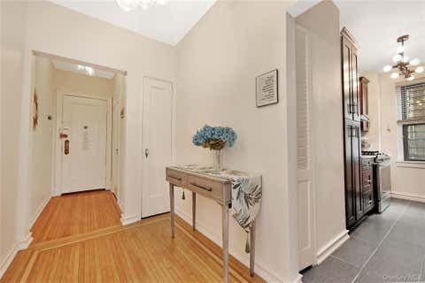 Homes For Sale - 7716 Austin Street St #2K<br/> Forest Hills, NY 11375