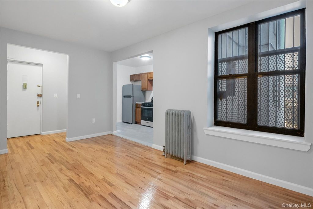 Photo of 2410 Davidson Avenue #B5, Bronx, NY 10468 (MLS # 964247)