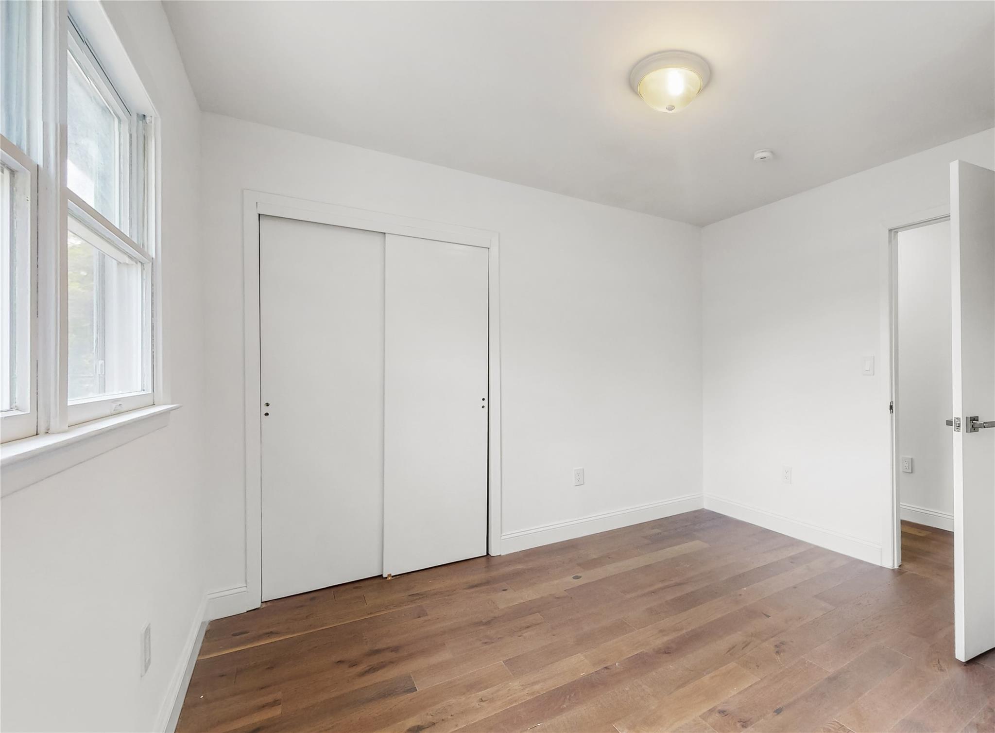 706 Longacre Avenue, Woodmere, New York image 35