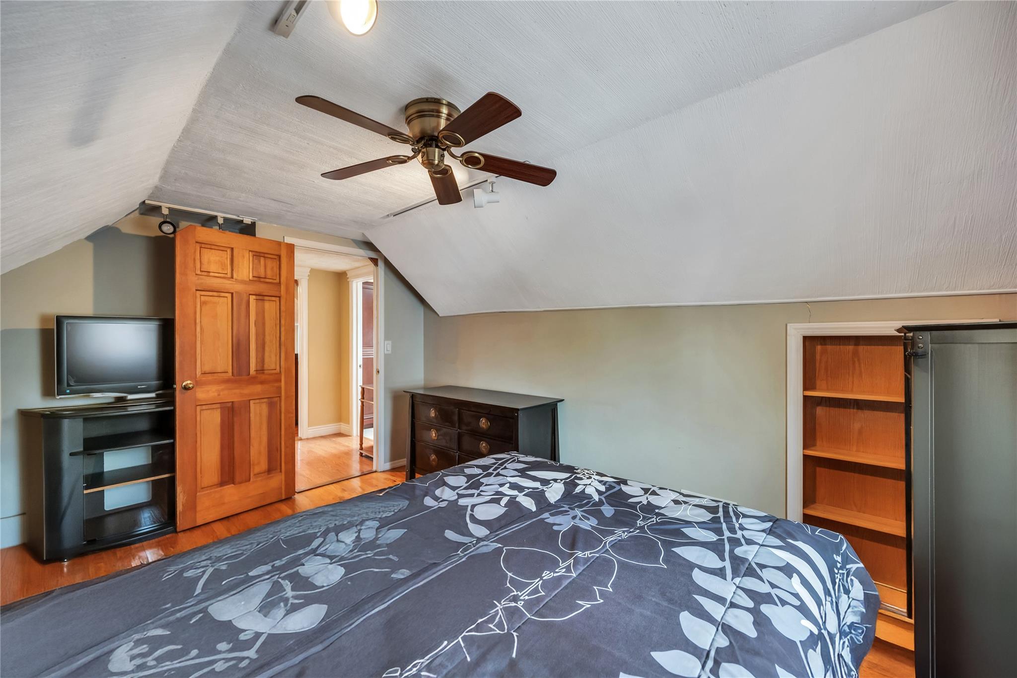 2193 Post Street, East Meadow, New York image 16