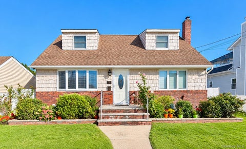 Photo of Elmont, NY 11003 (MLS # 1064775)