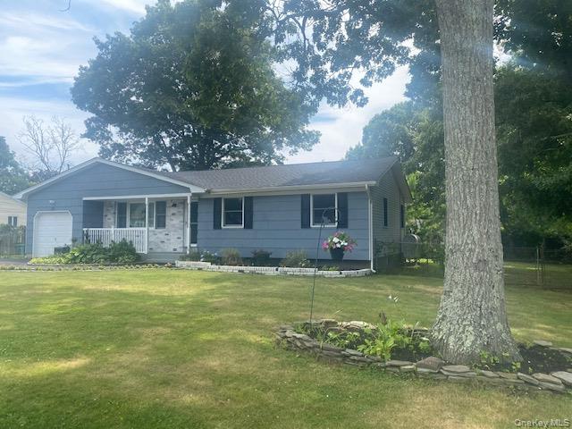 Photo of 20 Musket Drive, Shirley, NY 11967 (MLS # 1033659)