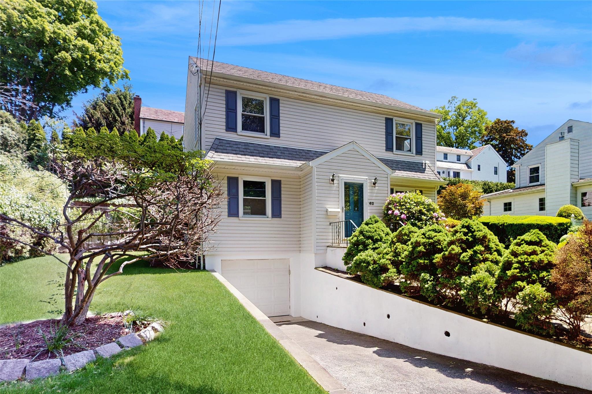 62 Dale Road, Eastchester, New York image 3