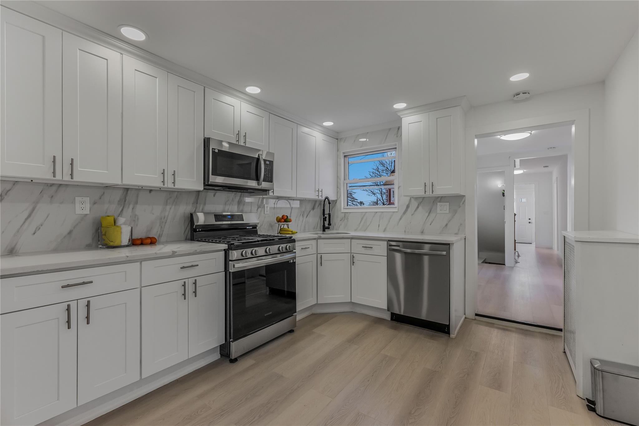 242 S First Avenue, Mount Vernon, New York image 14