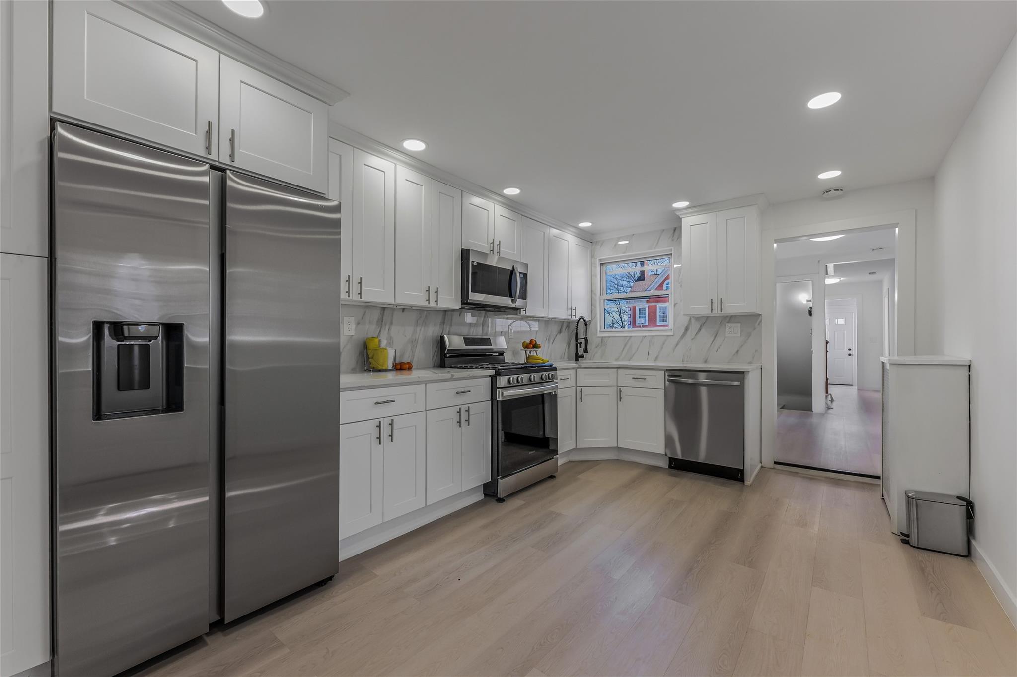 242 S First Avenue, Mount Vernon, New York image 11