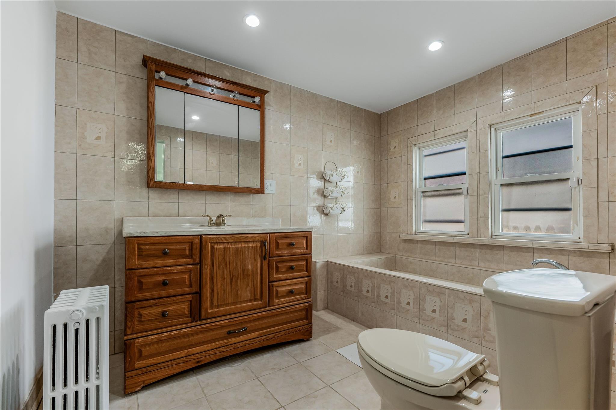 242 S First Avenue, Mount Vernon, New York image 17
