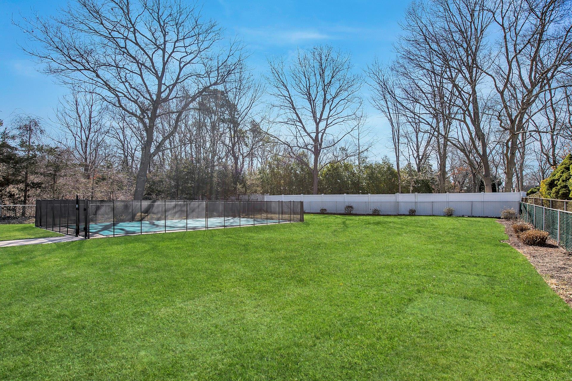 80 Teddy Court, Ronkonkoma, New York image 27