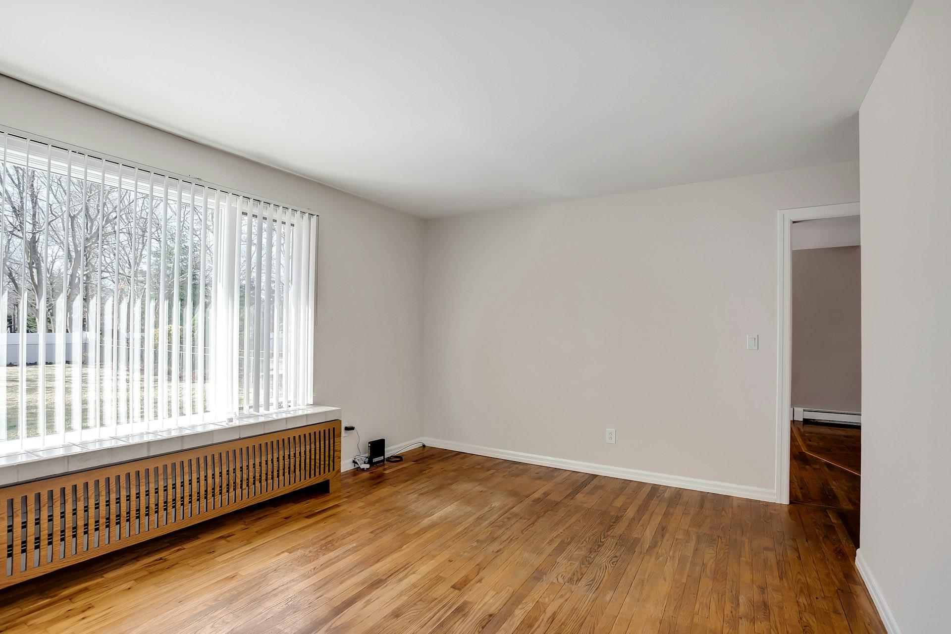 80 Teddy Court, Ronkonkoma, New York image 7