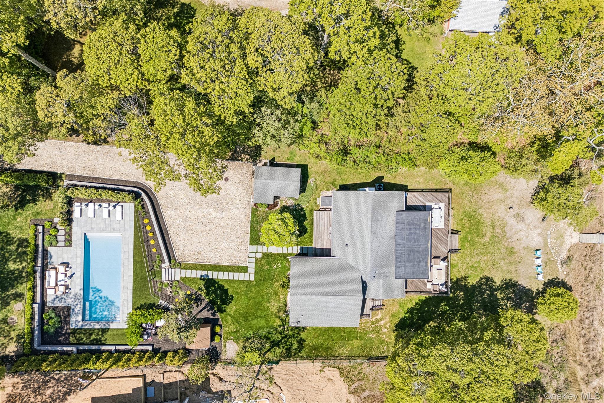 580 Broadwaters Road