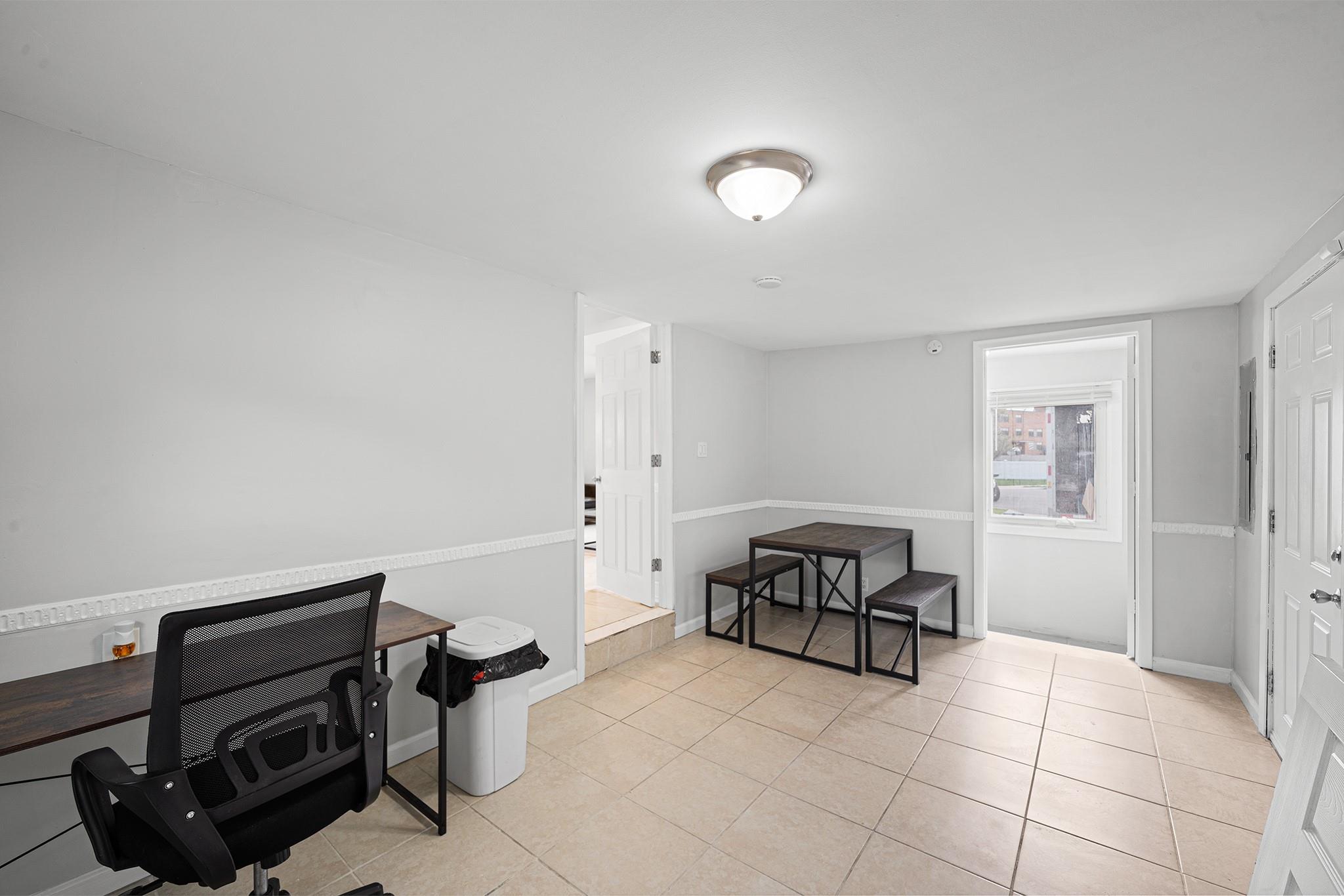 100 Jedwood Place, Valley Stream, New York image 9