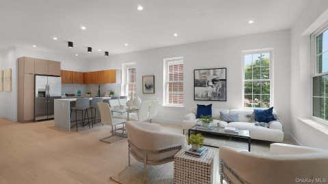 Photo of 2424 Esplanade Avenue, Bronx, NY 10469 (MLS # 1029826)