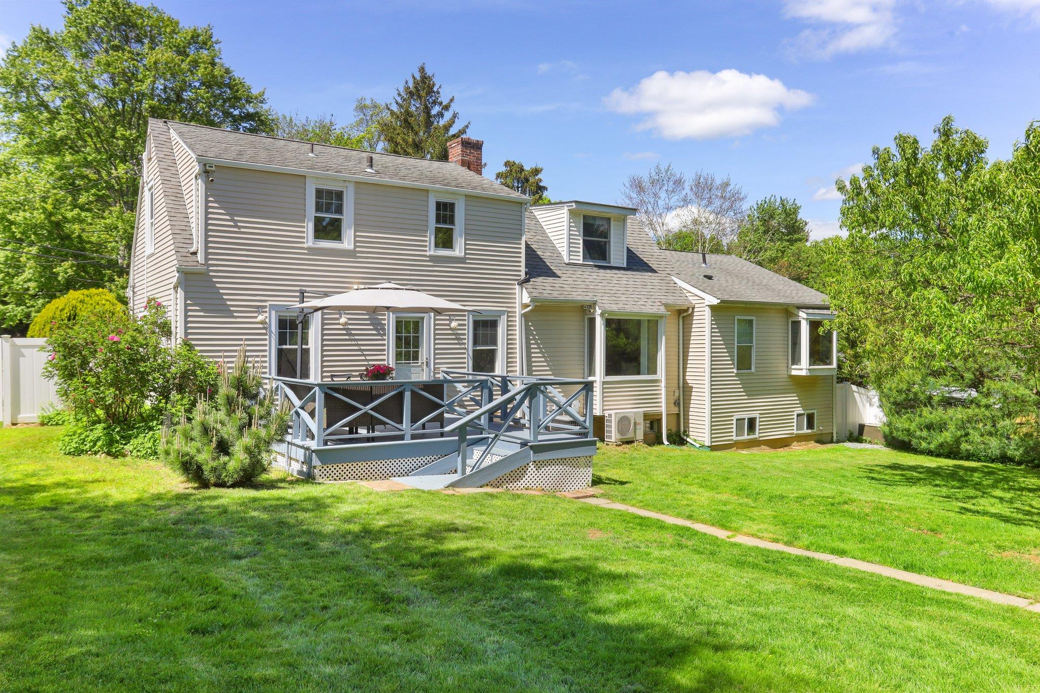 11 Brundage Street, Armonk, New York image 4