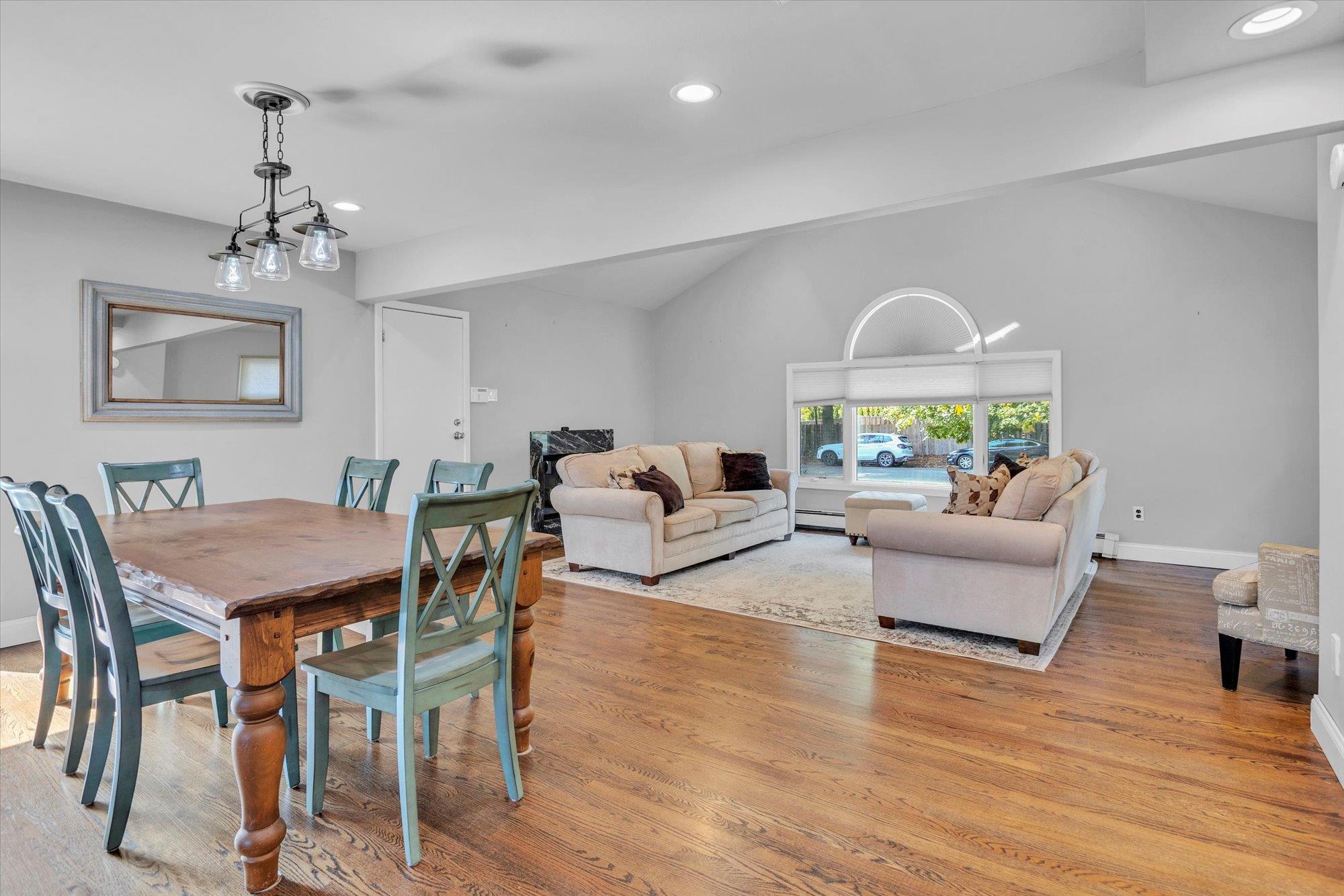 5 Crawford Drive, Dix Hills, New York image 12