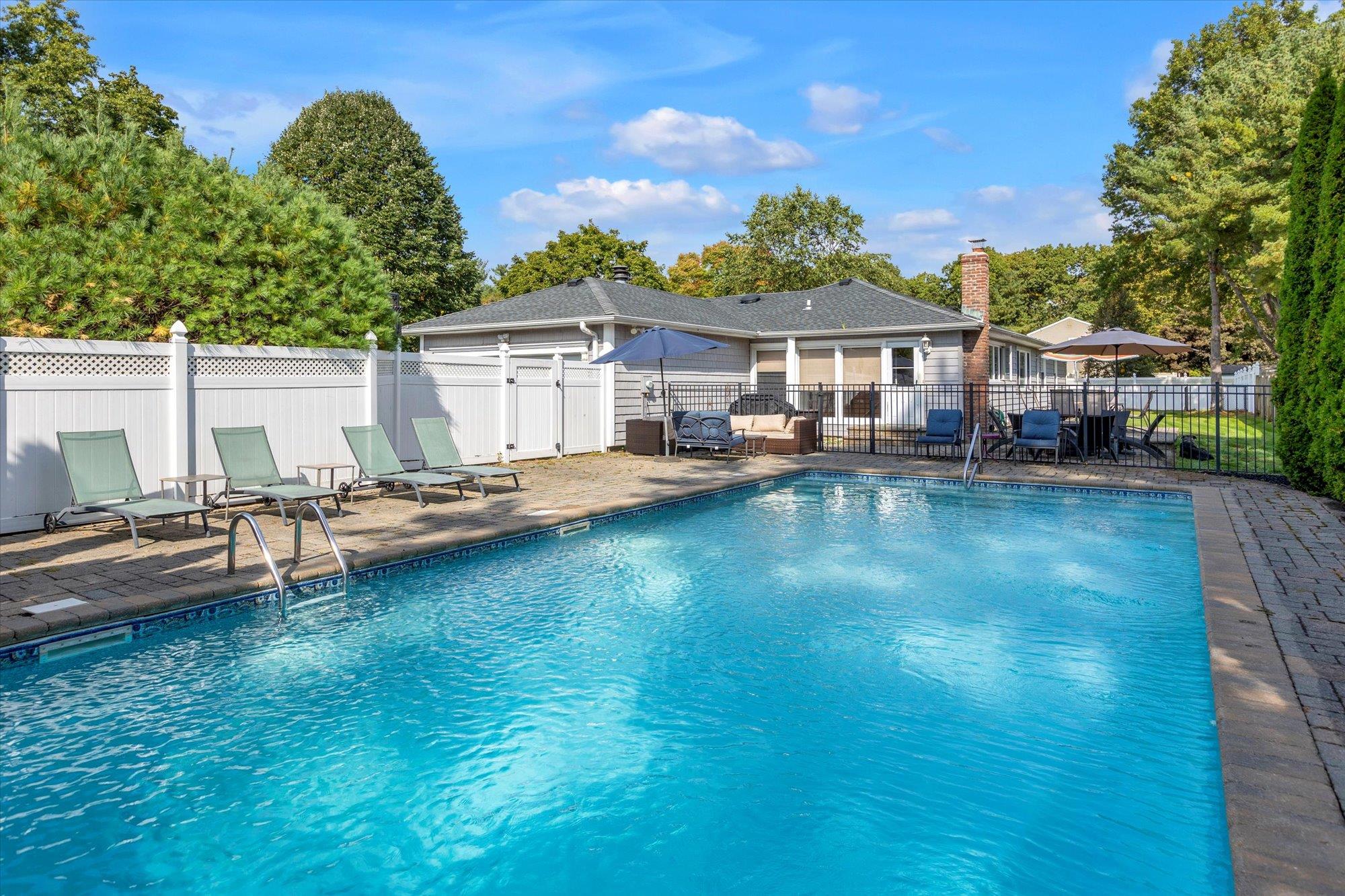 5 Crawford Drive, Dix Hills, New York image 24