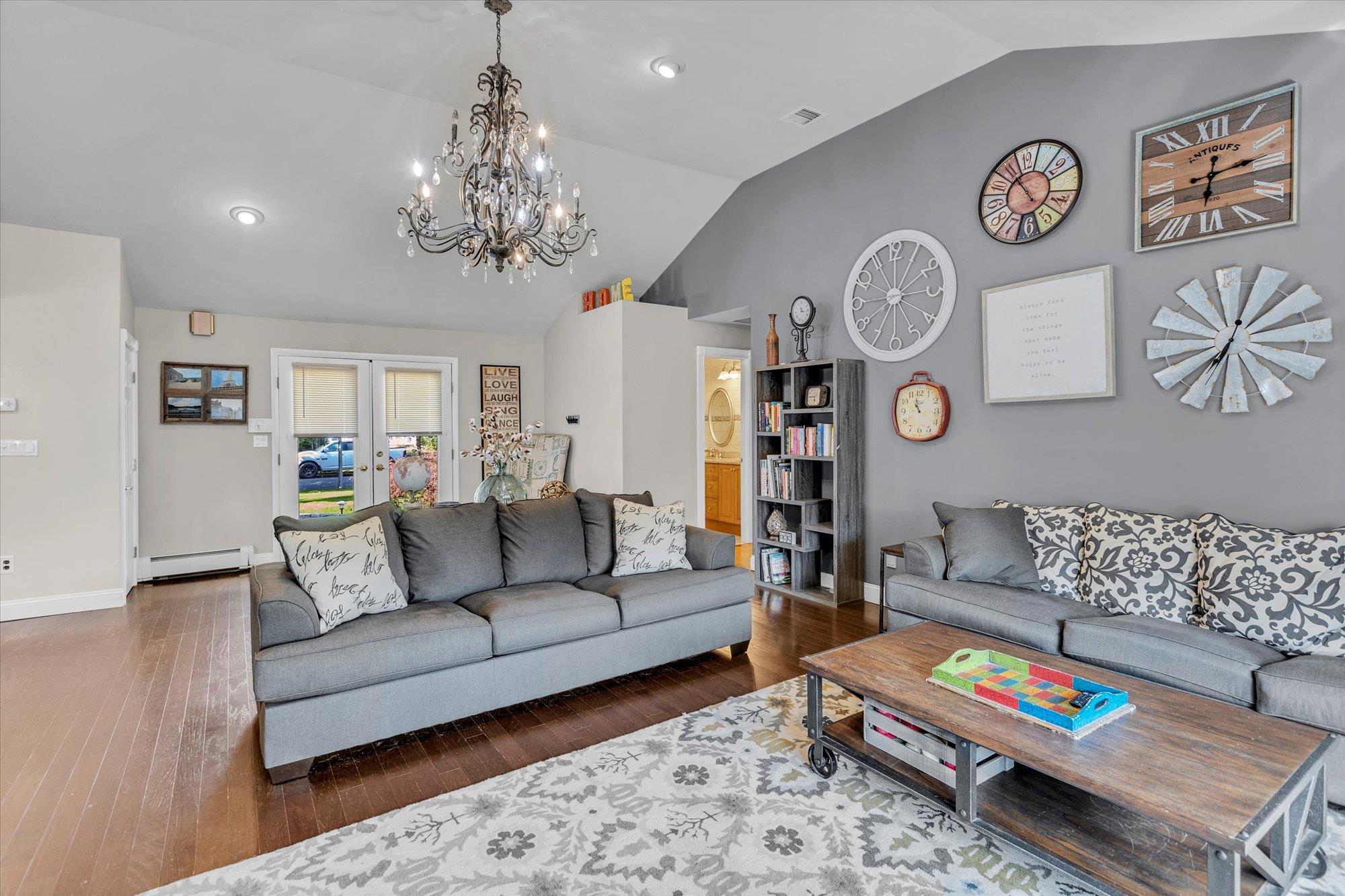5 Crawford Drive, Dix Hills, New York image 5