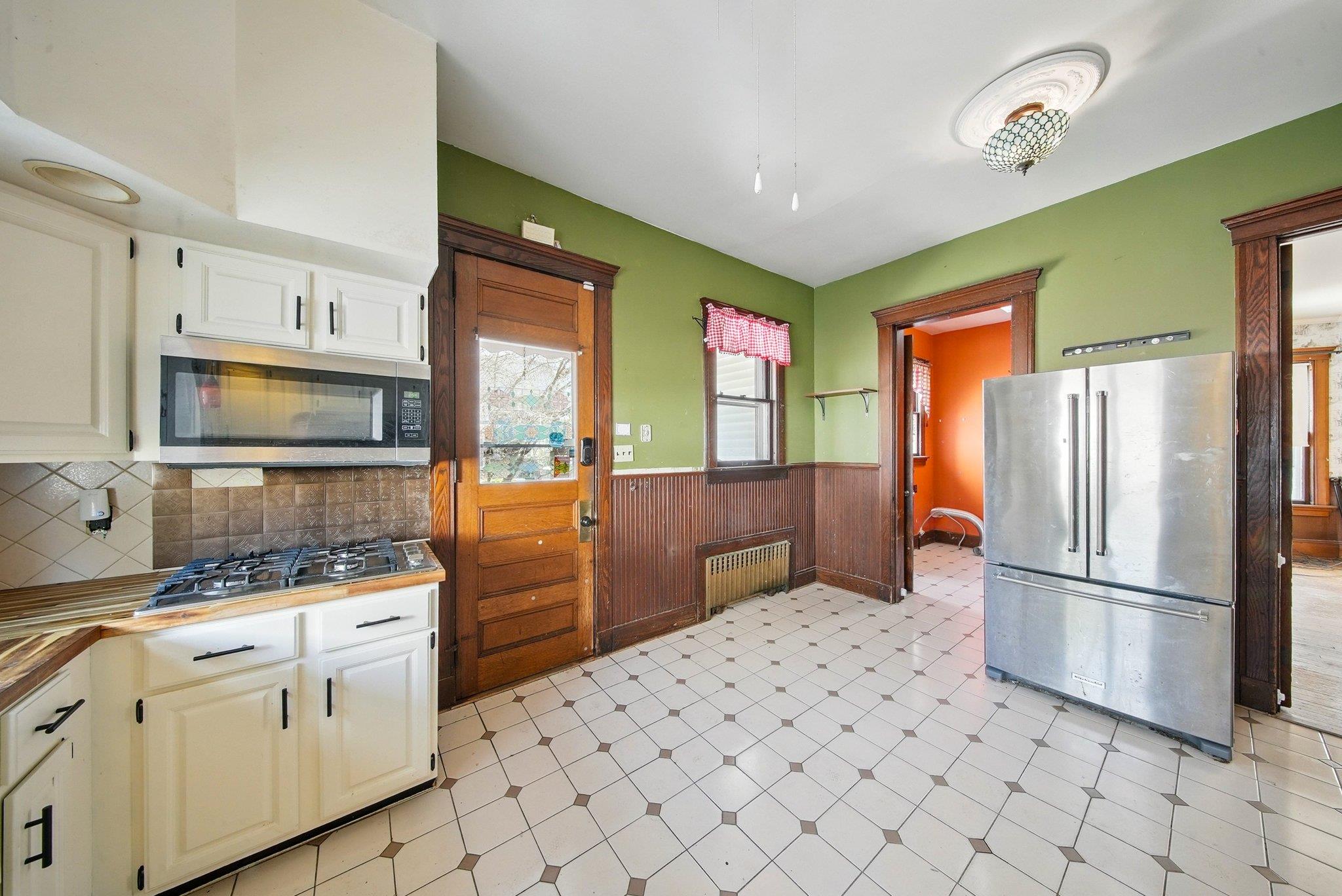 11 Ferguson Avenue, Port Jervis, New York image 25