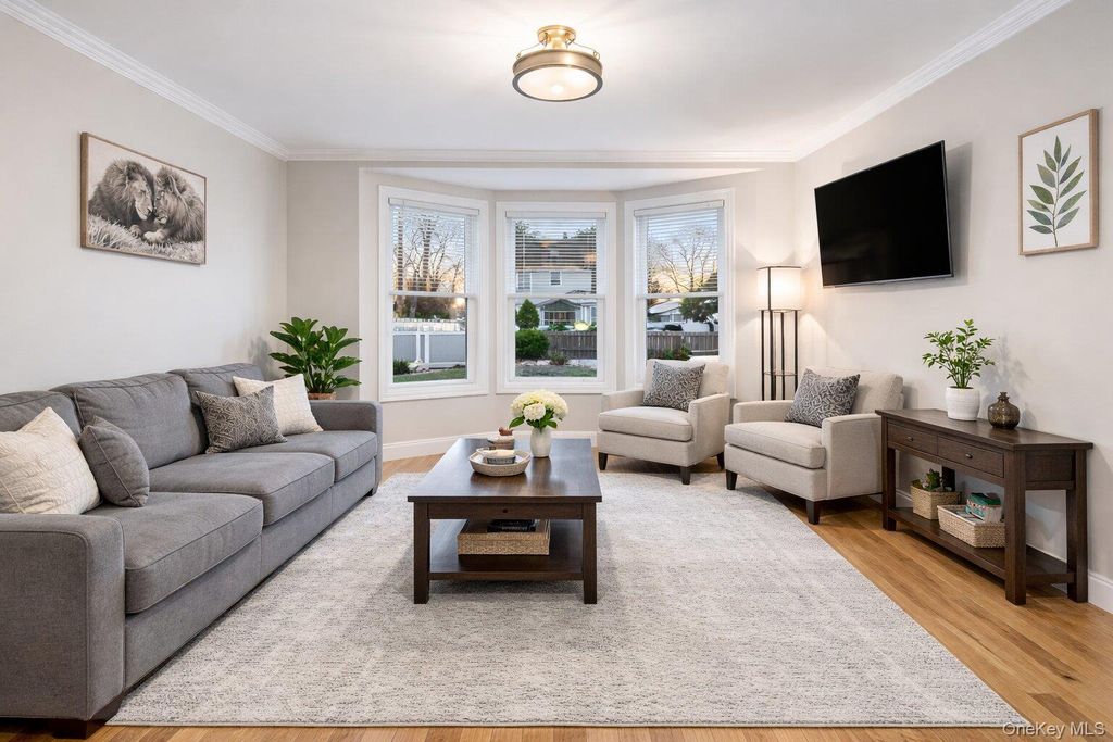 Photo of 23 Pineview Boulevard, Central Islip, NY 11722 (MLS # 964968)