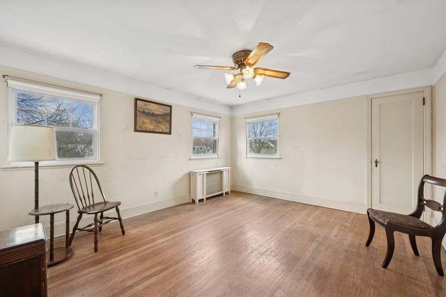 60 Huntington Road, Garden City, New York image 18