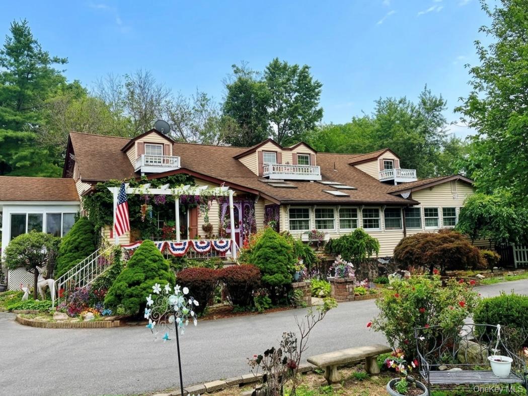 48 Maple Avenue
