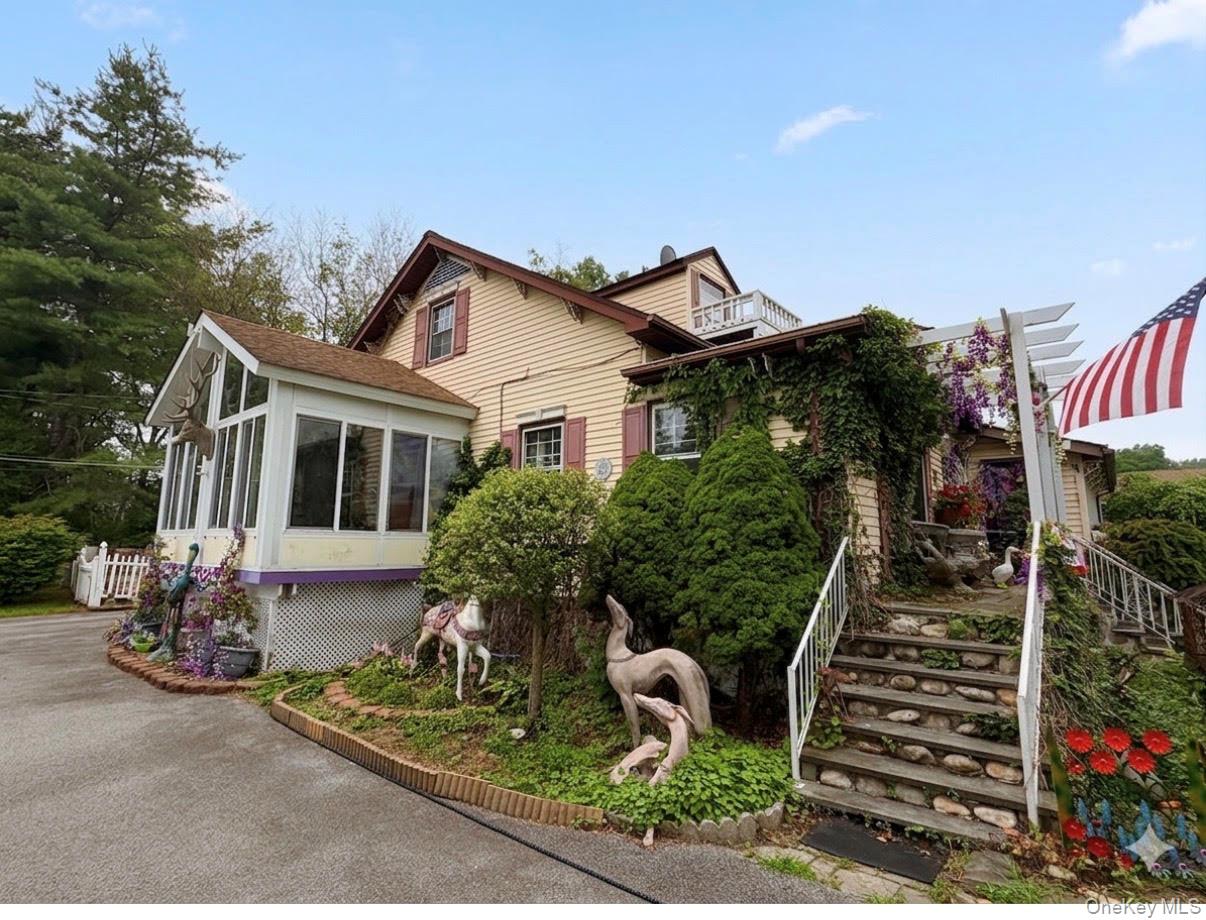 48 Maple Avenue