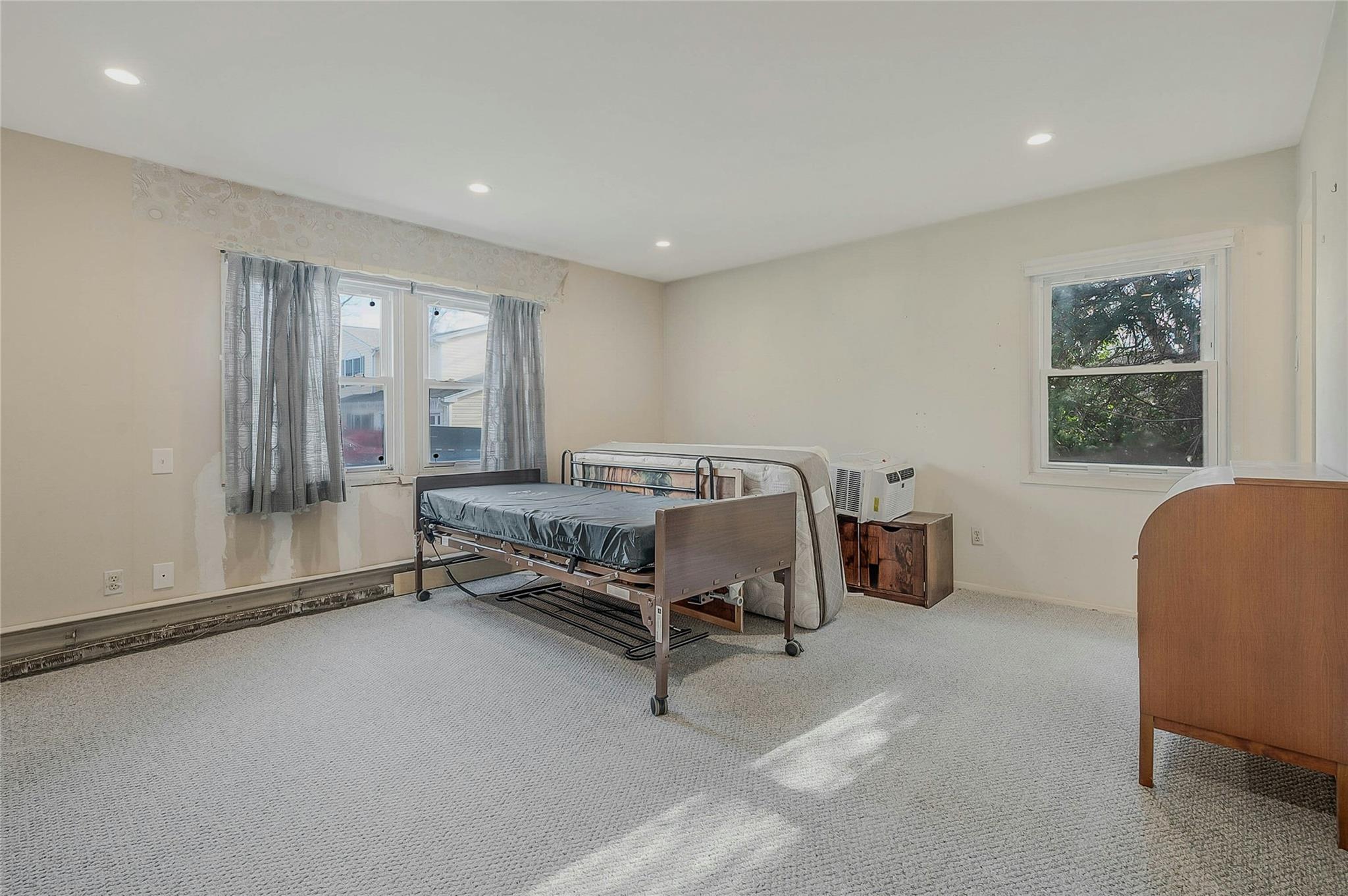 4 Thornwood Circle, Setauket, New York image 18