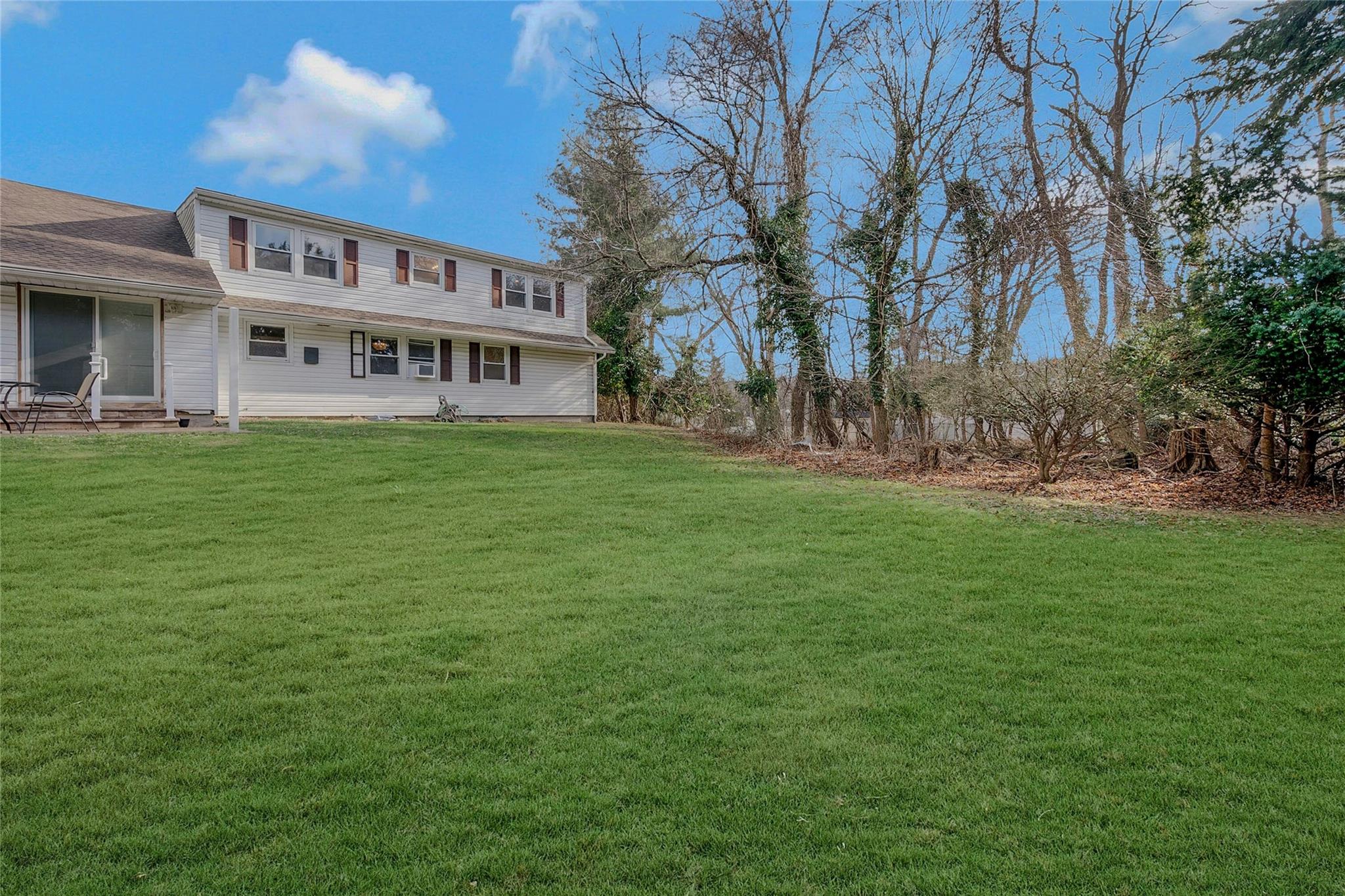 4 Thornwood Circle, Setauket, New York image 29