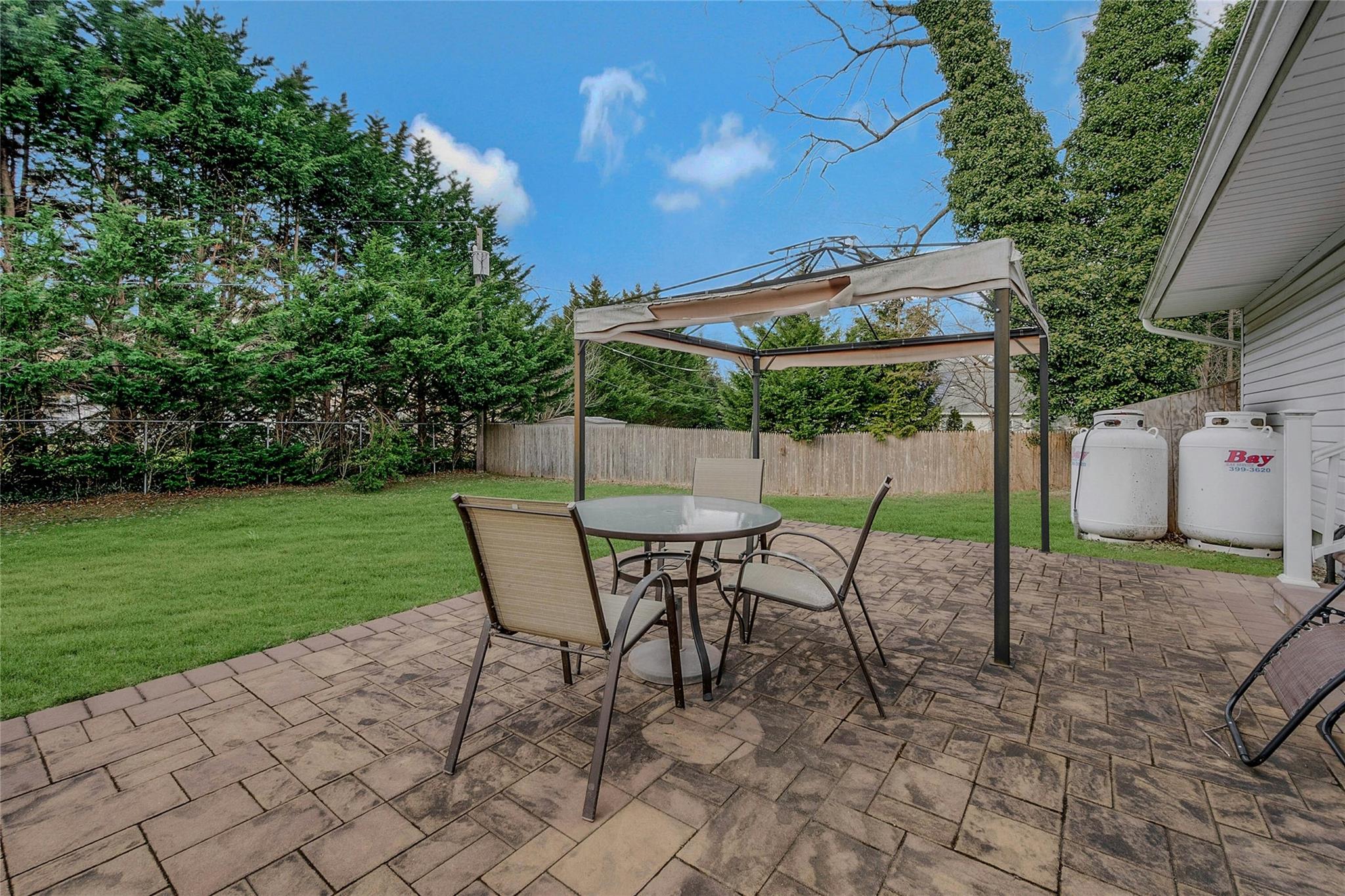 4 Thornwood Circle, Setauket, New York image 25
