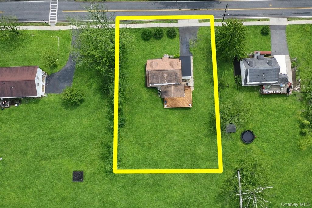 Photo of 160 E Willow Tree Road, Spring Valley, NY 10977 (MLS # 976361)