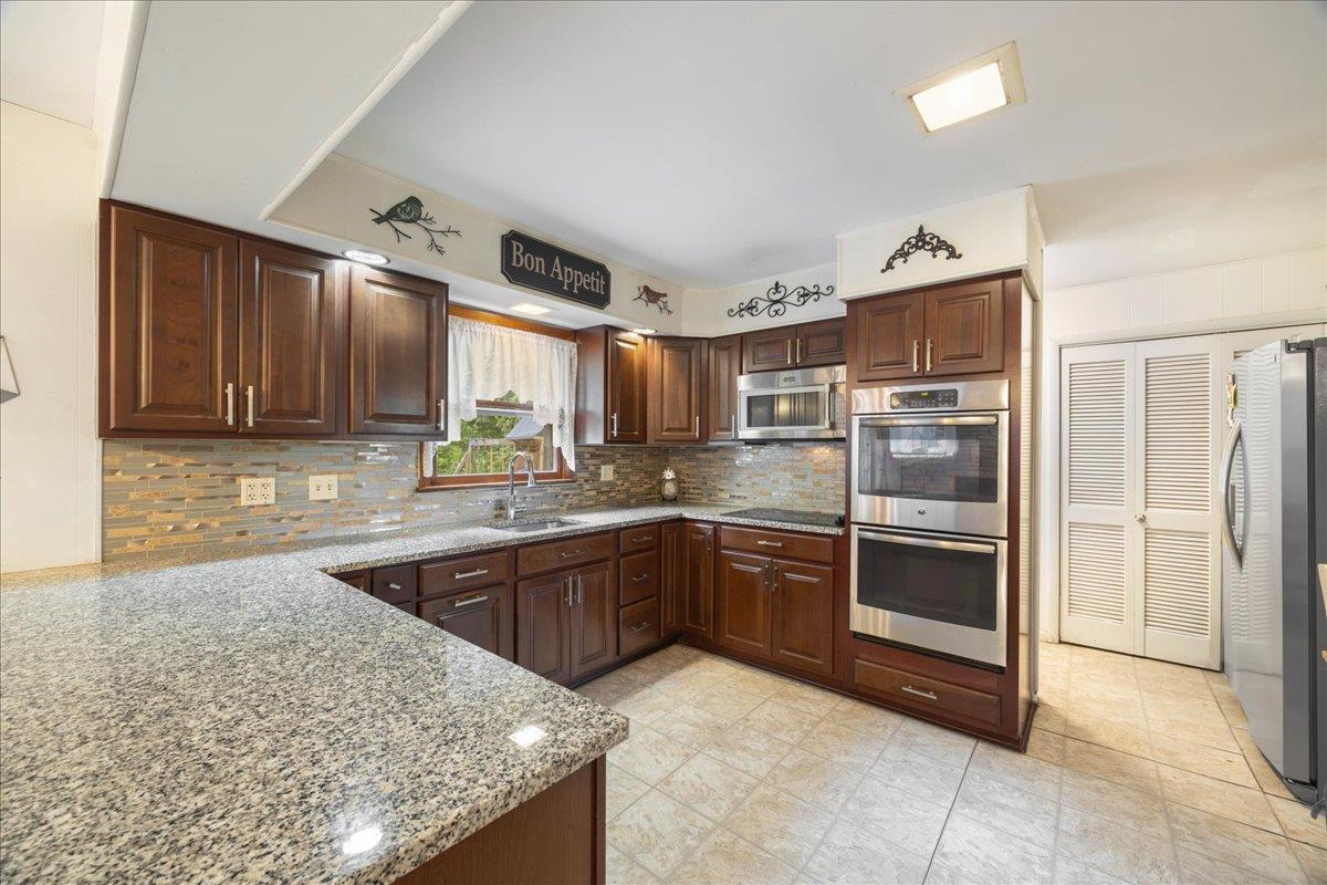 21 Sloane Road, Newburgh, New York image 18