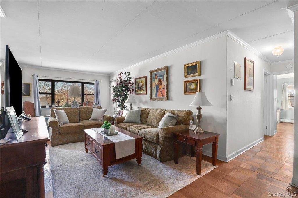 Photo of 200 Diplomat Drive #8N, Mount Kisco, NY 10549 (MLS # 953426)