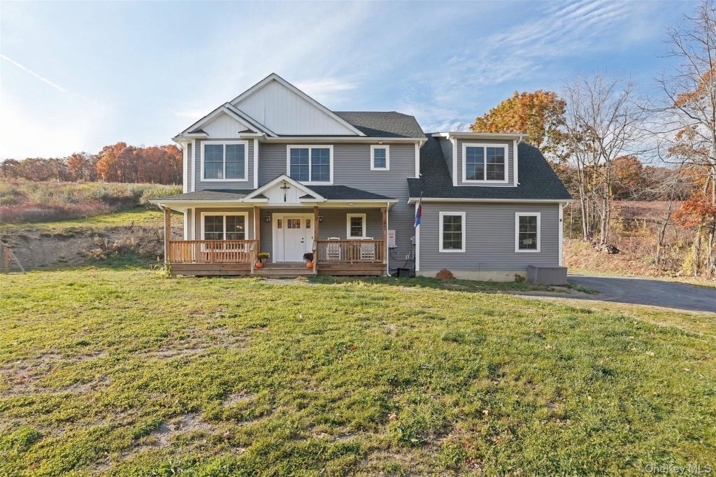 Photo of 1061 Mountain Road, Port Jervis, NY 12771 (MLS # 1066903)