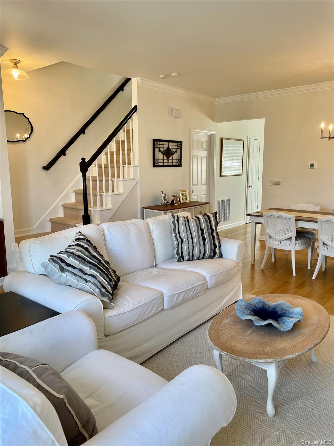 359 Verplanck Avenue