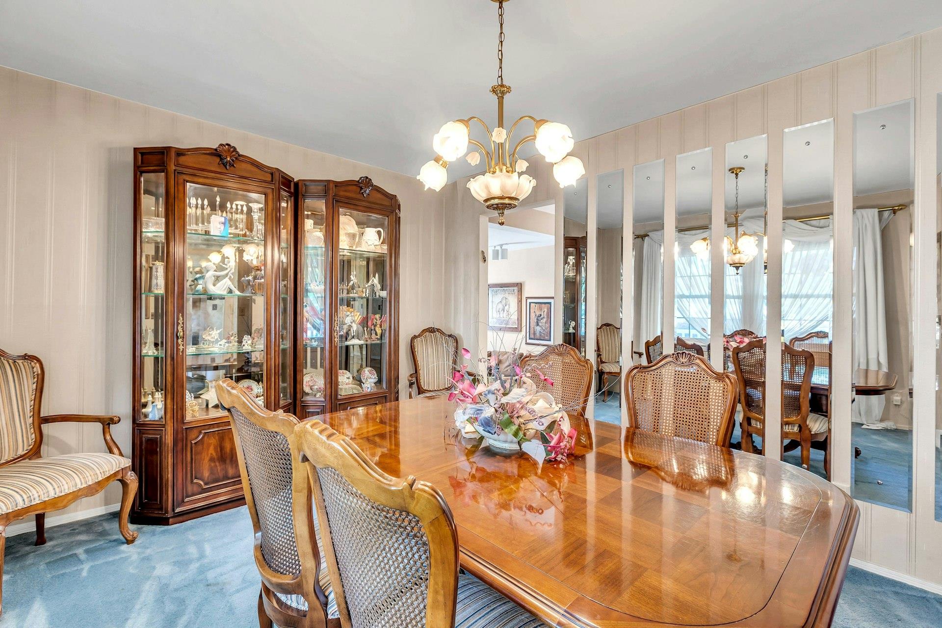 28 Bradford Road, Plainview, New York image 9