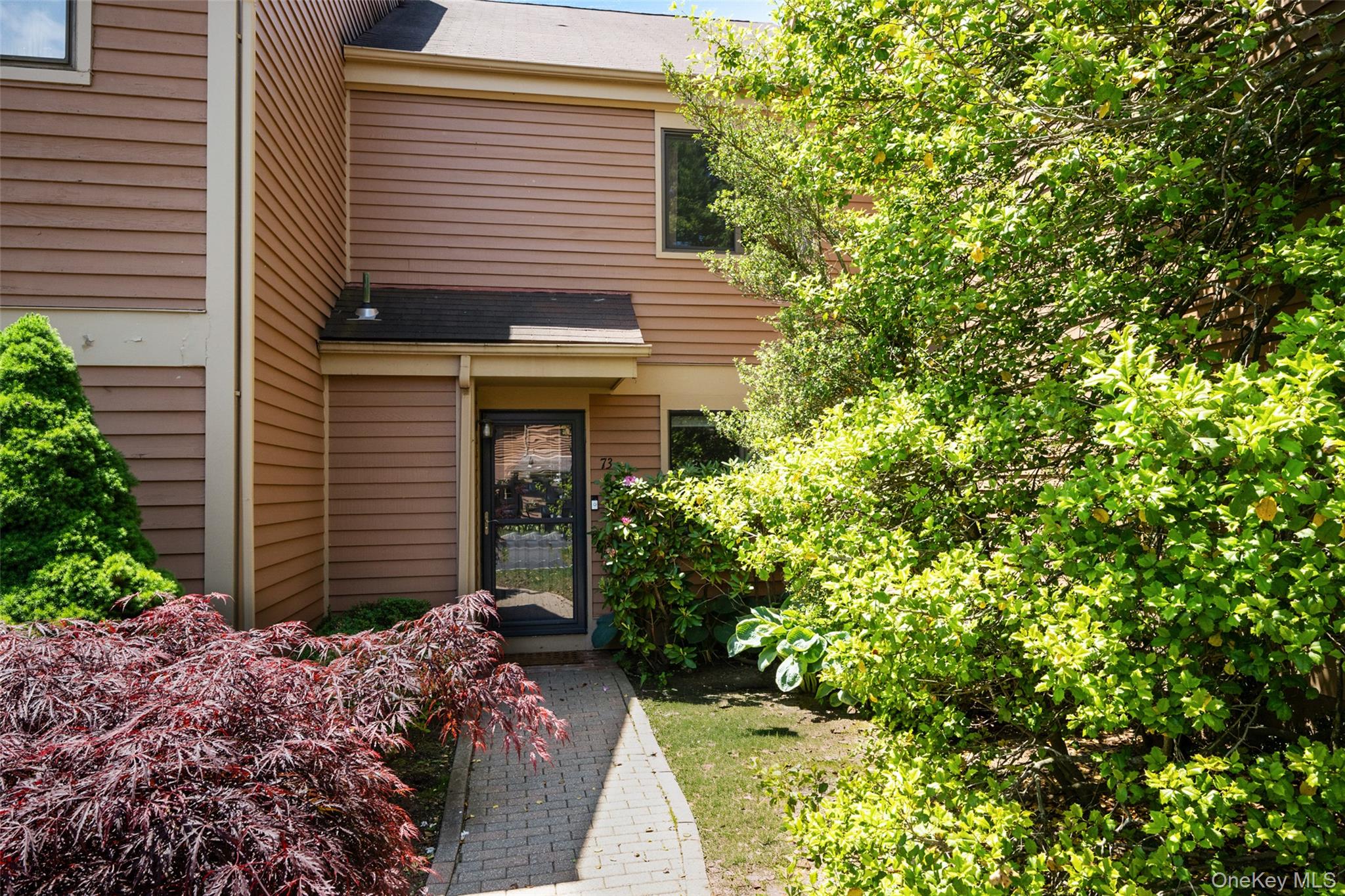 73 Greenway Lane