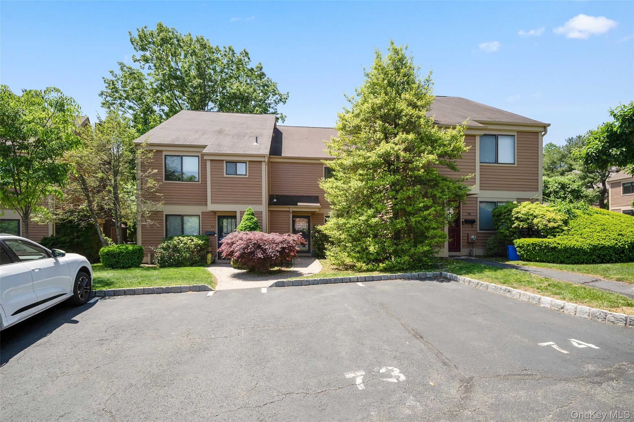 73 Greenway Lane