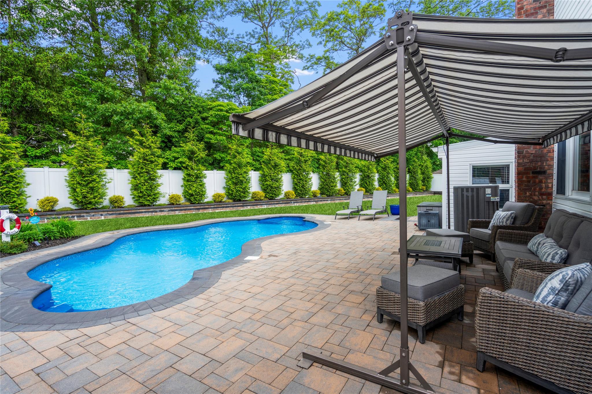 79 Birch Street, Lake Grove, New York image 44