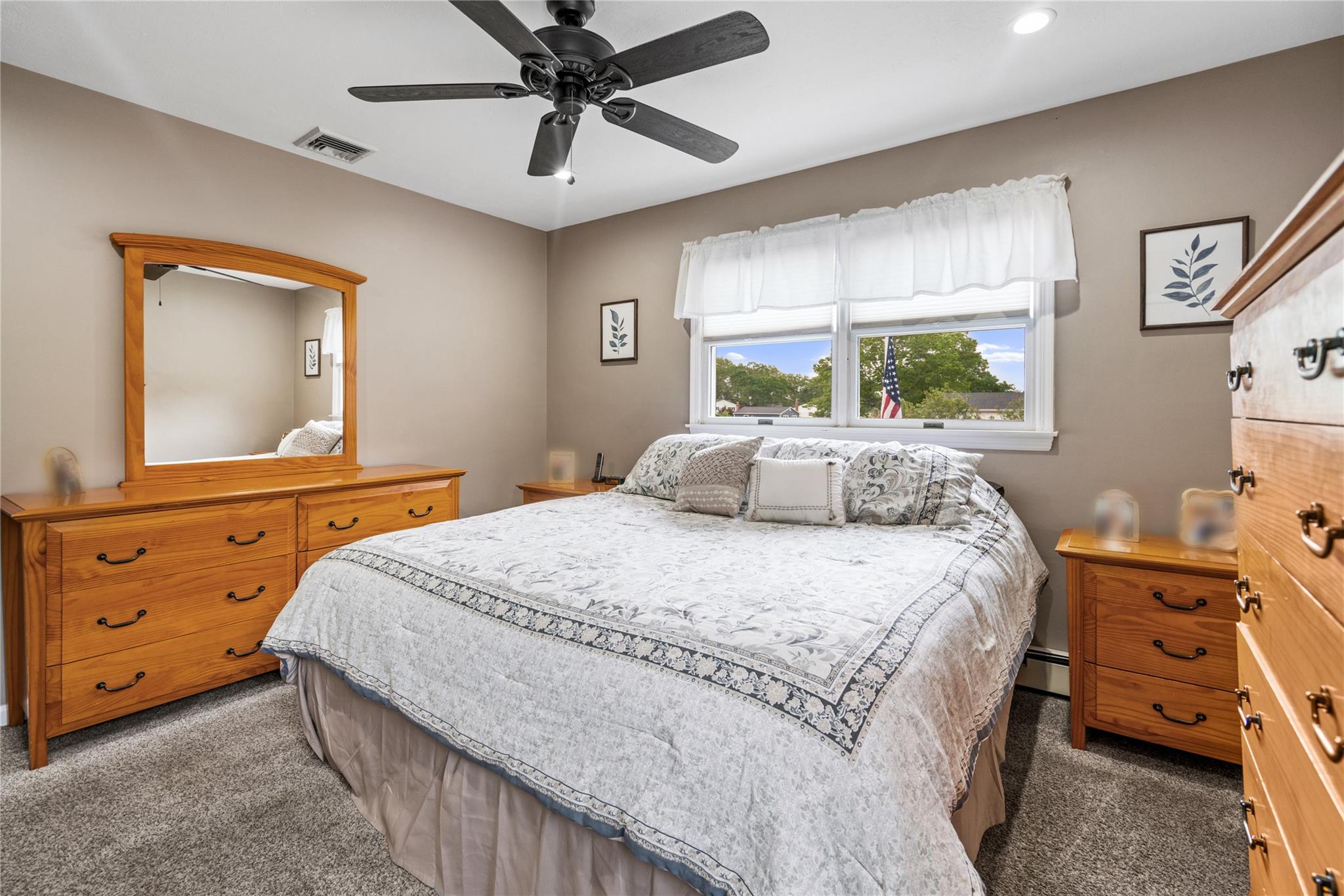 79 Birch Street, Lake Grove, New York image 29