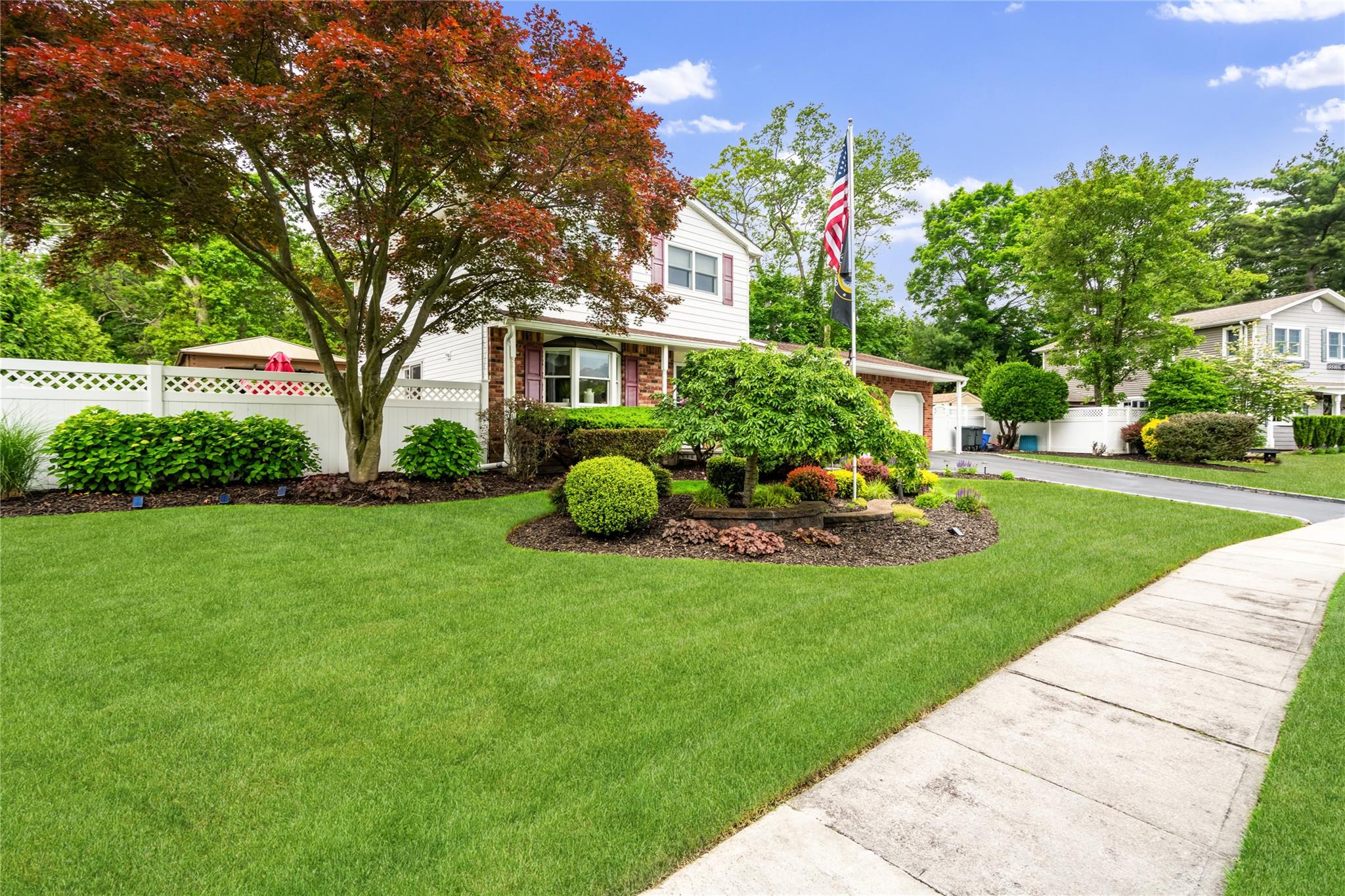 79 Birch Street, Lake Grove, New York image 3